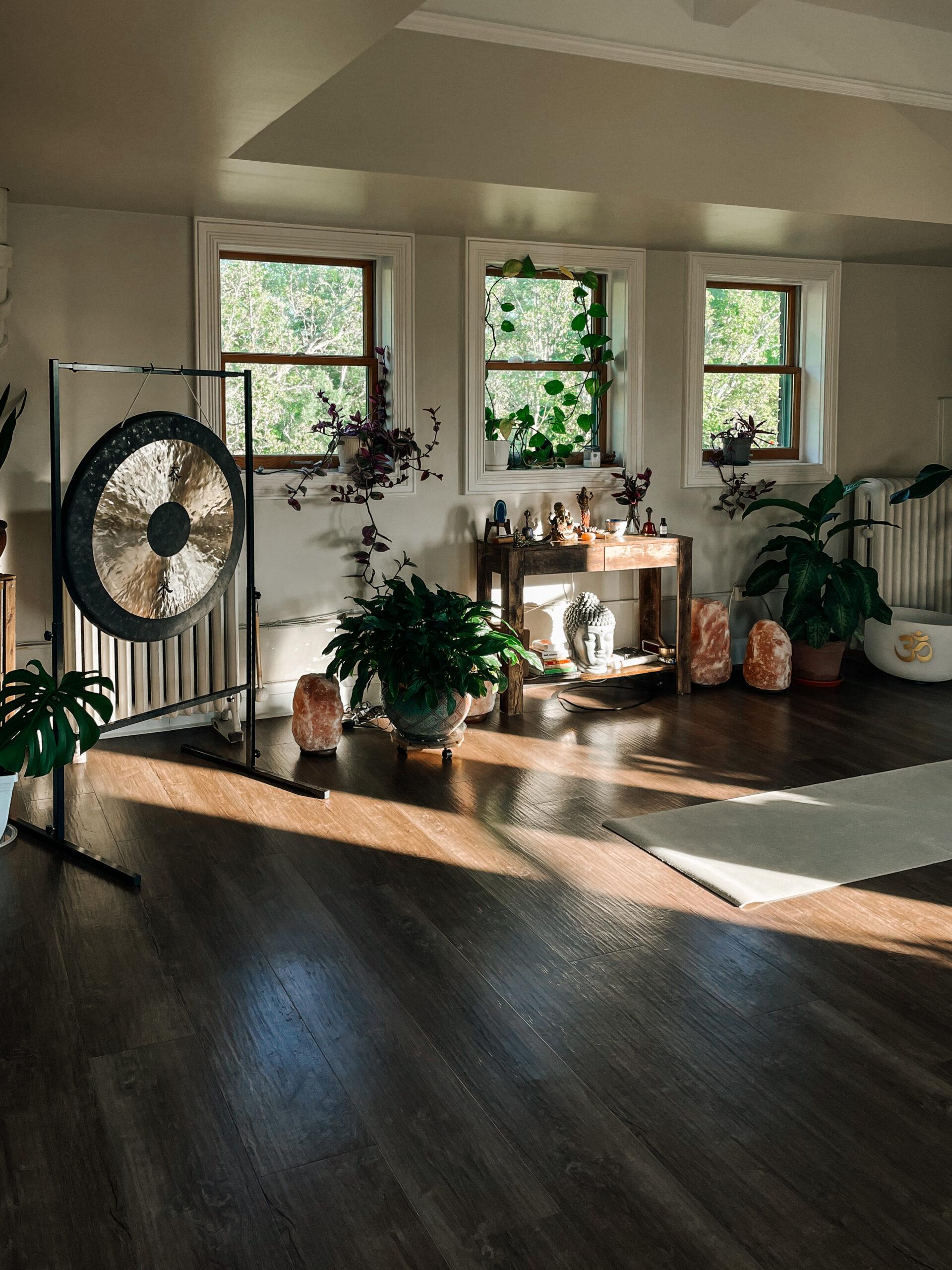 Live Music and Yin with Angela Hassan